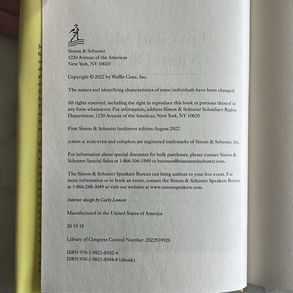 Book “I’m Glad My Mom Died” by Jennette McCurdy - Picture 3 of 5